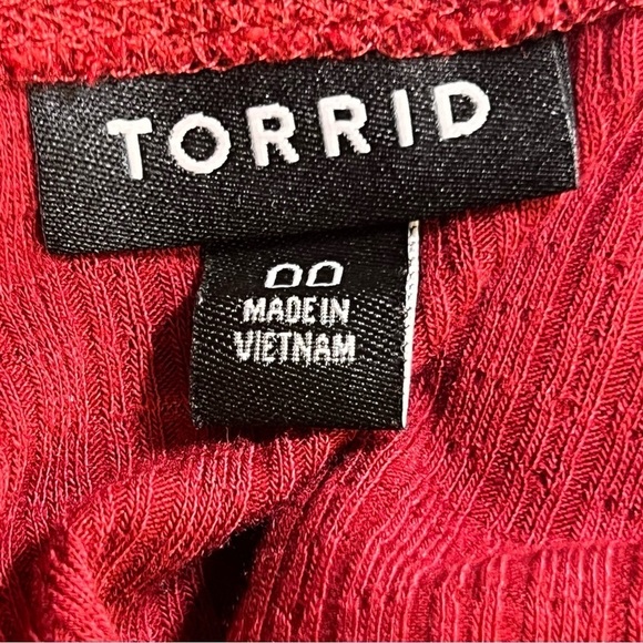 Torrid Women's Top M/L Red Babydoll Knit V-Neck Button Front Lace Peasant Sleeve - Picture 10 of 16